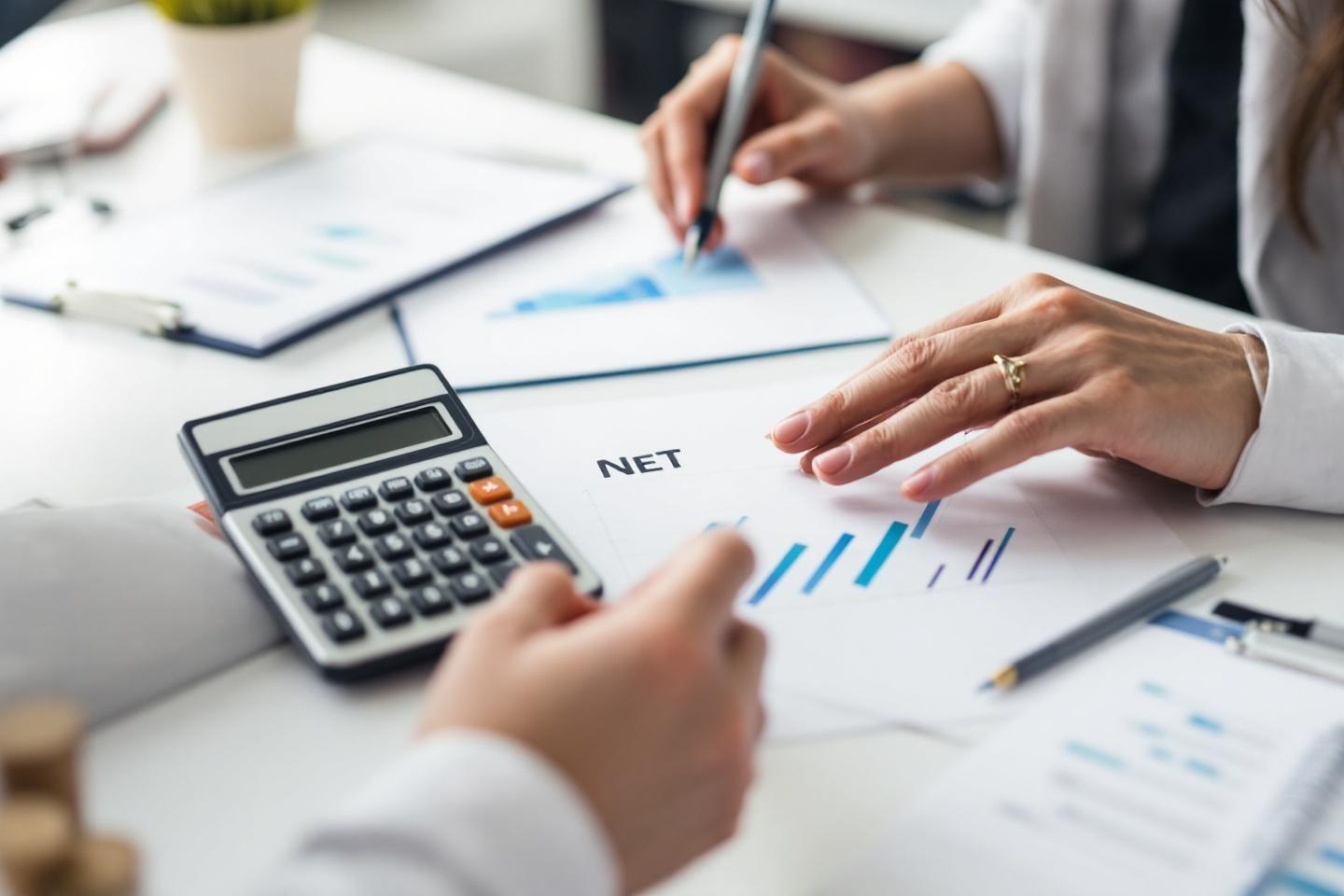Salaire de 2200€ net : combien toucherez-vous au chômage ? Calcul de vos allocations
